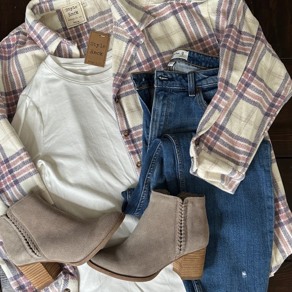White/Purple Plaid Shacket - Medium, Pink Lily NWT